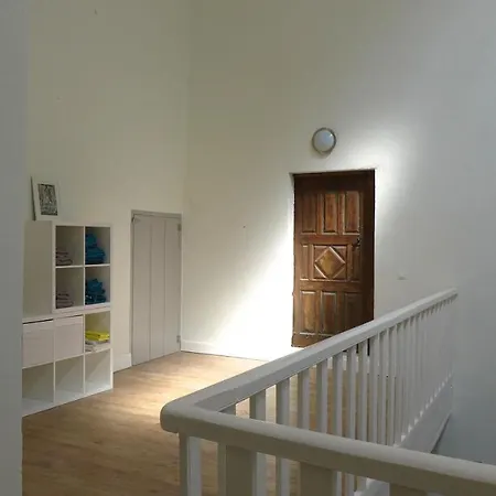 Le Ciel Par-dessus Le Toit Bed & Breakfast